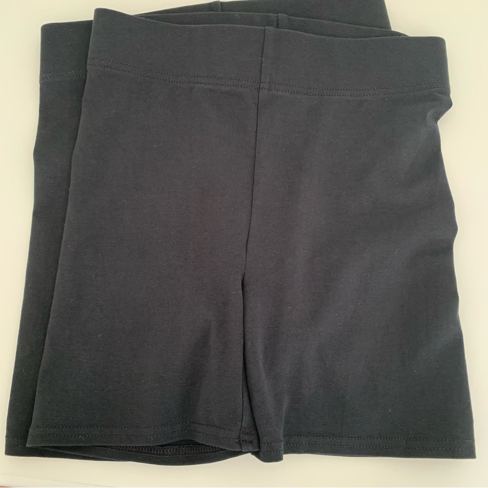 Two pairs of XS Madewell Knit High-Rise 5" Bike Shorts